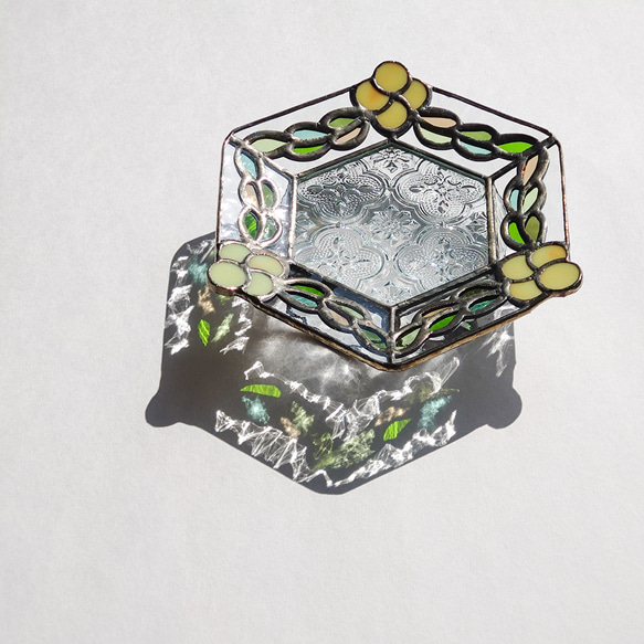 ミモザ紋＊台付ミニプレート 6枚目の画像