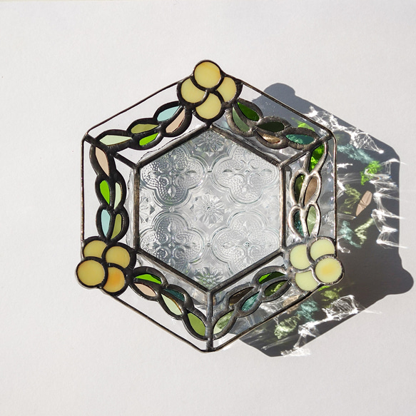 ミモザ紋＊台付ミニプレート 3枚目の画像