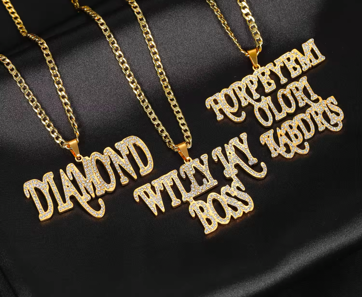 オーダーメイドの名前のジルコニアネックレスステンレス鋼のジュエリーヒップホップスタイルやダンス推し活キューバチェーン