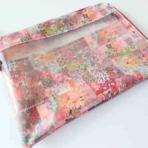 仕切付きB6 L字ファスナー クリアポーチ アーカイブパッチワーク