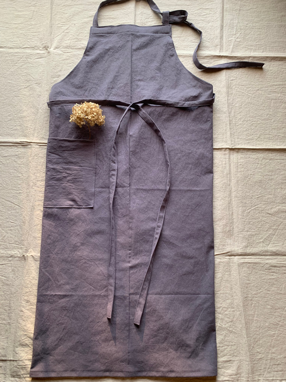 コットンリネンエプロン　ドーヴグレイ　くすみカラー 4枚目の画像
