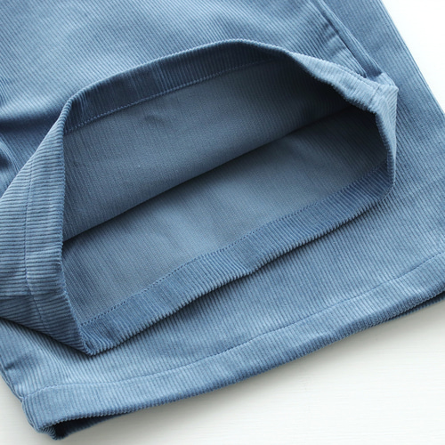 在庫限り》長さ選べる ゆったりカーブライン コーデュロイパンツ