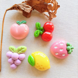 15～20mm　フルーツのデコパーツ　５種類×３　１５個　P981 5枚目の画像