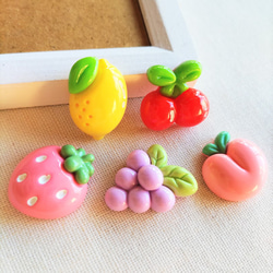 15～20mm　フルーツのデコパーツ　５種類×３　１５個　P981 7枚目の画像