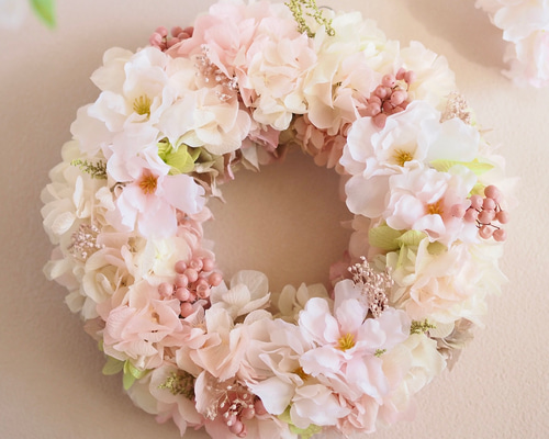 さくら、ふわり － 桜と紫陽花の春限定リース － リース モリネコ工房