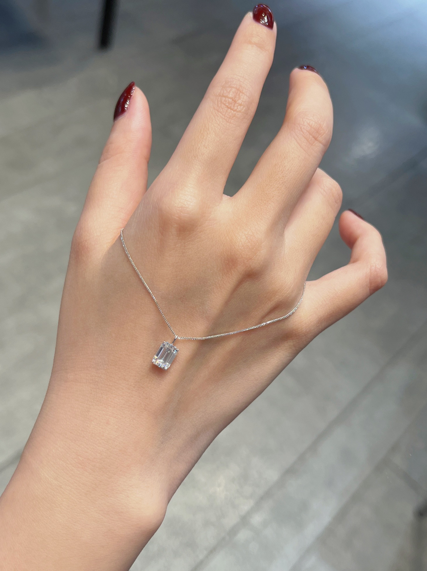 モアサナイトネックレス1ct　k18