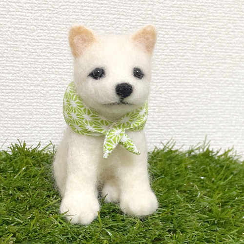 羊毛フェルト 柴犬 置物 柴犬。。。リアル羊毛フェルト | iichi 日々の暮らしを心地よく