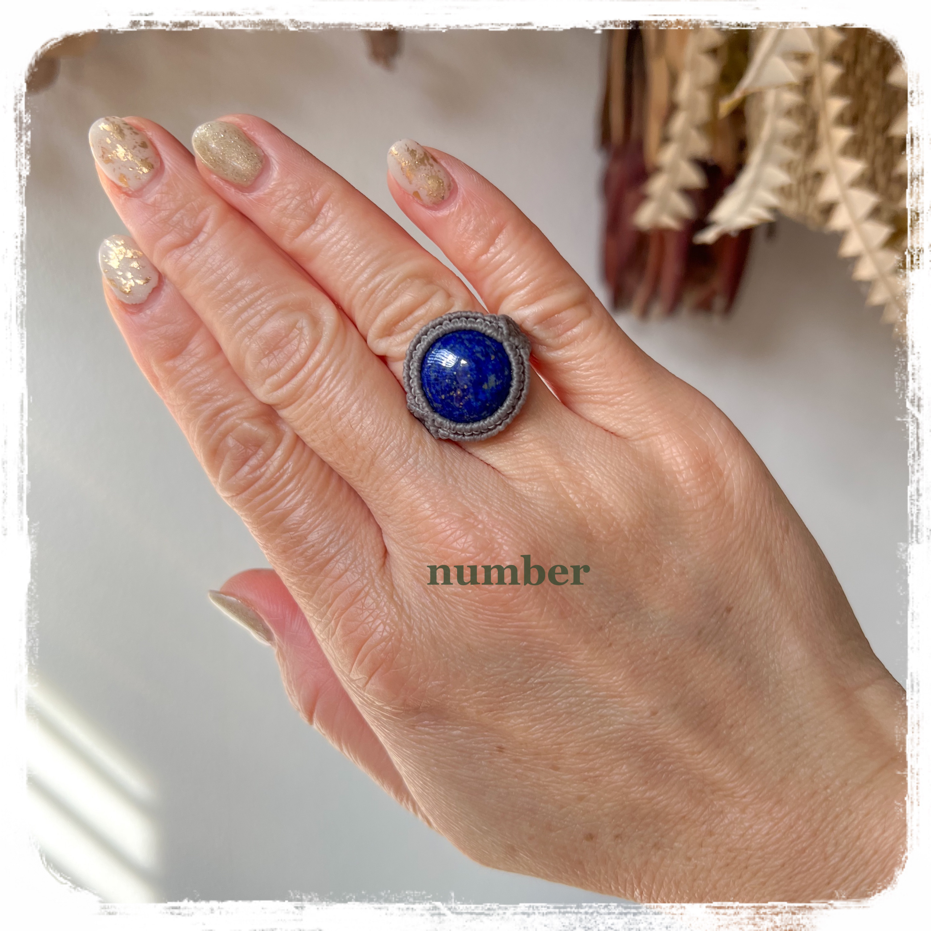 ★青く綺麗な★ラピスラズリのマクラメリング★