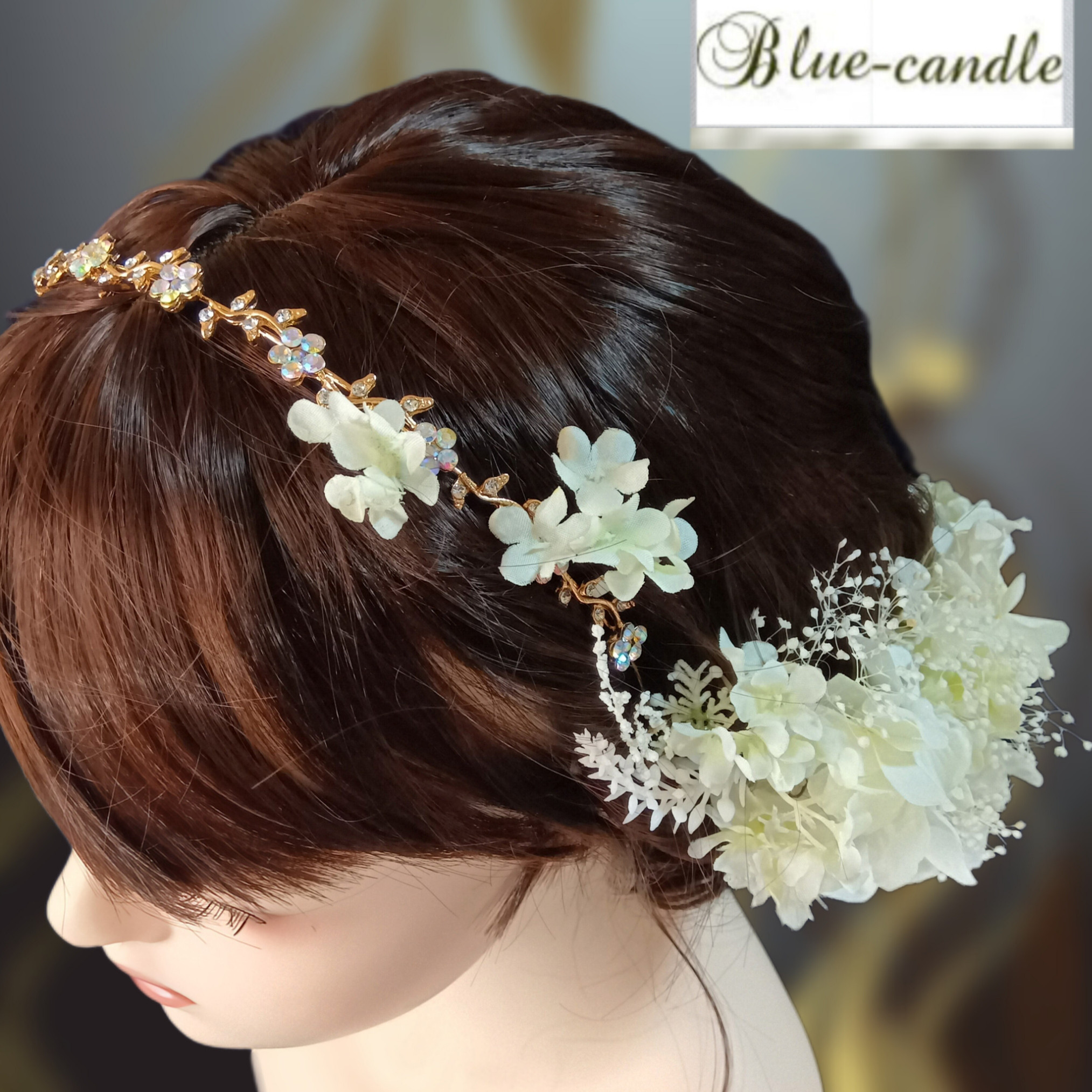 ★カチューシャとセットの華やかなヘアドレスです。 アジサイとカスミ草のヘアドレス　卒業式　成人式　発表会