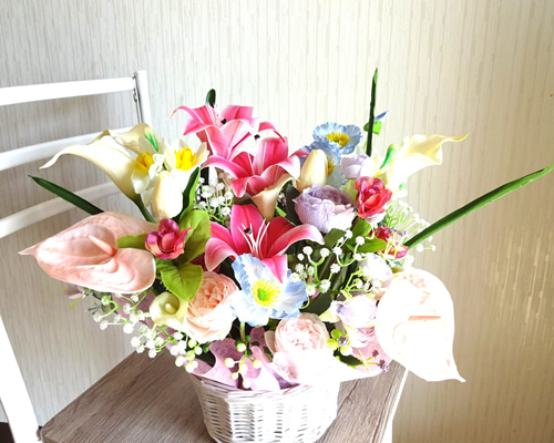 額入りの百合の花です。お気に入りの作品 額入りの百合の花です。お気に入りの作品 こんにちは😊 本日ご