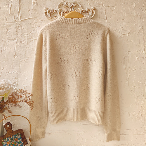ウール ニットカーディガン フランス風 刺繍 高級感 銀座 優しい