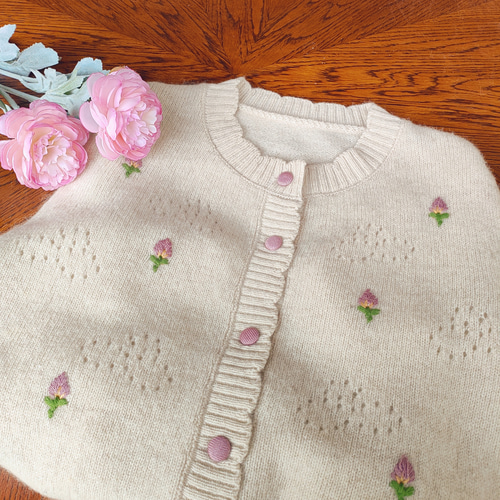 ウール ニットカーディガン フランス風 刺繍 高級感 銀座 優しい