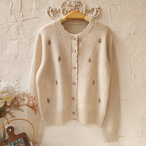 ウール ニットカーディガン フランス風 刺繍 高級感 銀座 優しい