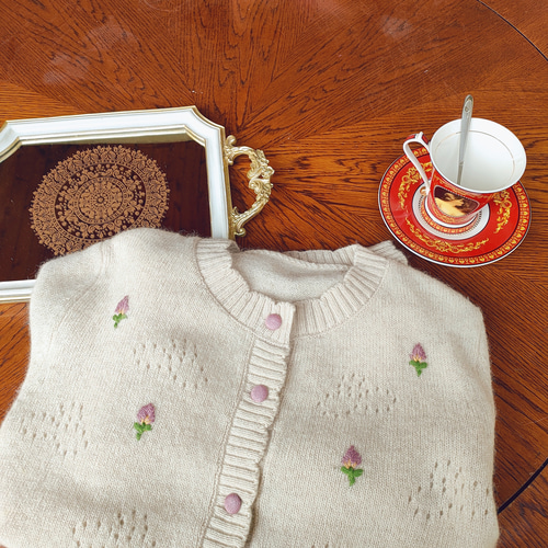 ウール ニットカーディガン フランス風 刺繍 高級感 銀座 優しい
