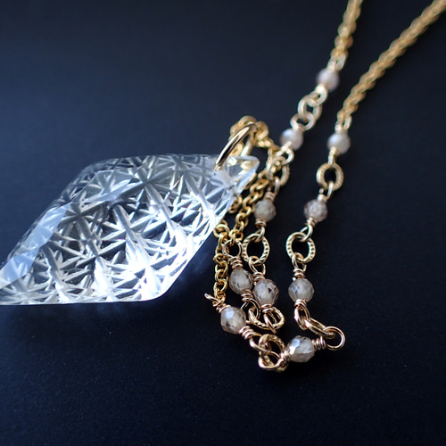 14kgf＊クリスタル バックカービング ネックレス ネックレス