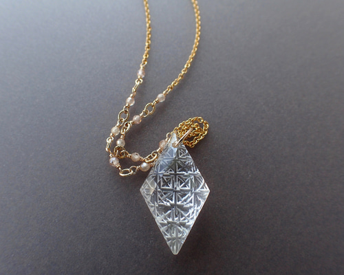 Kayaページ 14Kgf❩ flowerカービングのチャーム Kaya ♦︎14kgfトロレ