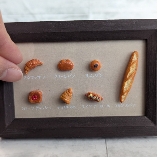 ウィンナーとパンケーキ　ハンドメイド　ミニチュアフード　ミニチュアパン ウィンナーとパンケーキ ハンドメイド ミニチュアフード