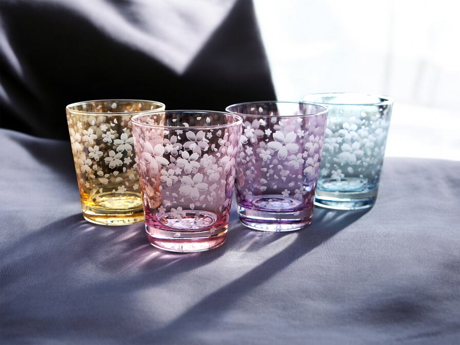 淡彩桜舞吹雪シャボン