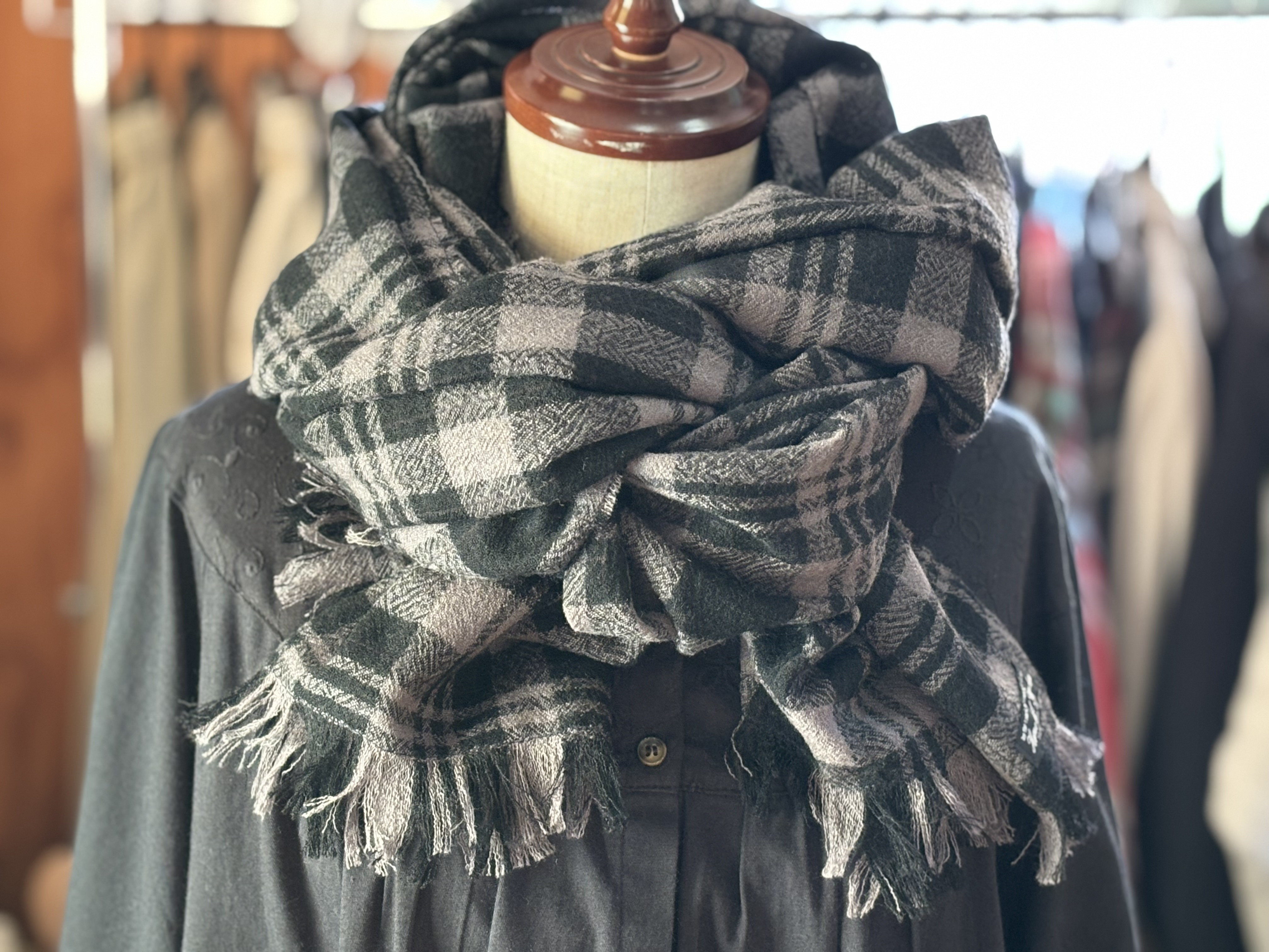 ウールストール マフラー グレー×ブラック チェック