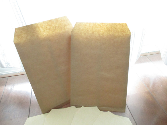 クラフト紙のマチ付き封筒５枚【横180ｍｍ×縦250ｍｍ】（マチ幅26ｍｍ・フラップ付き） 4枚目の画像