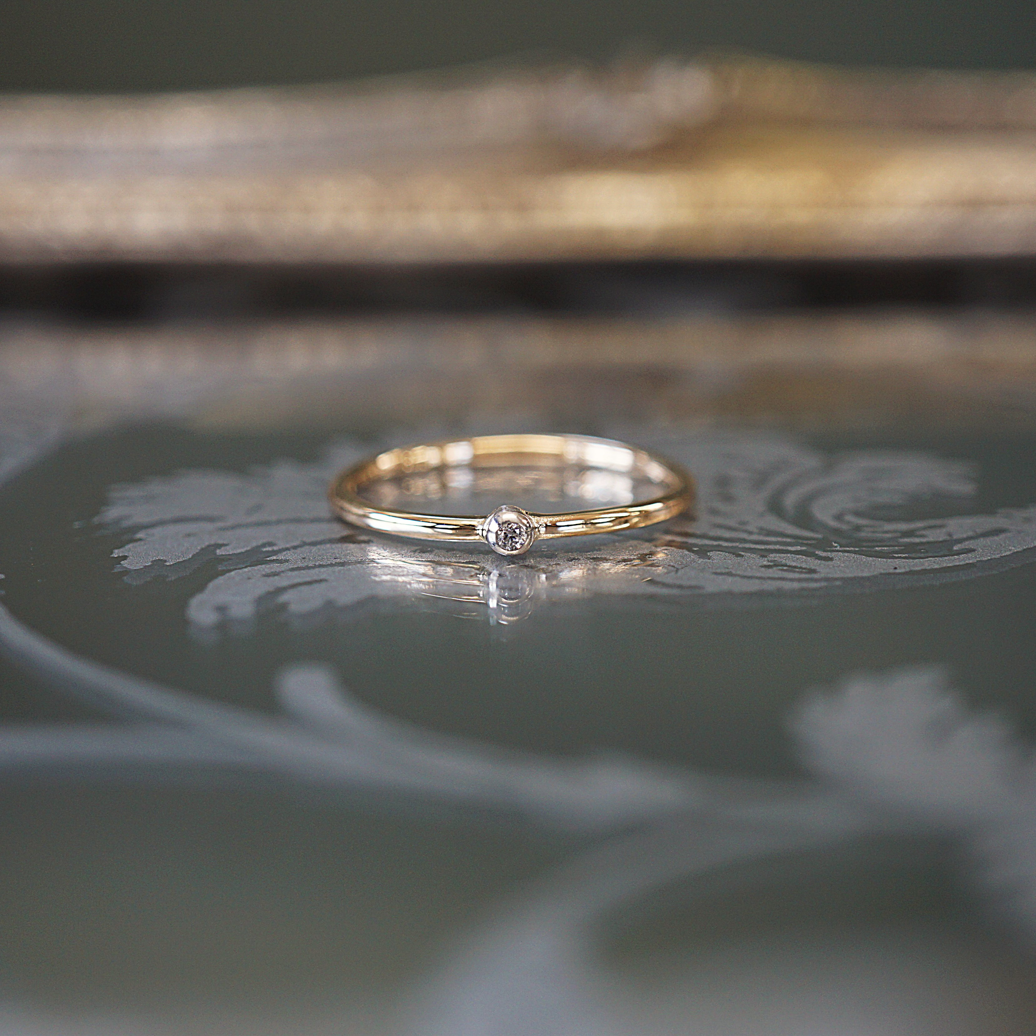 【受注製作】PT950×K10YG 　１．５ｍｍダイヤモンド 細身リング