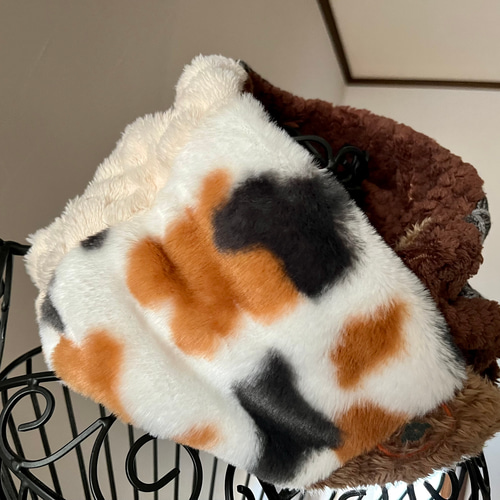 にゃんとも可愛い三毛猫ボア❤︎ミックス生地(ᵔᴥᵔ)ひとつしかない