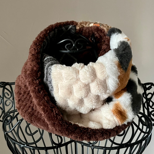 にゃんとも可愛い三毛猫ボア❤︎ミックス生地(ᵔᴥᵔ)ひとつしかない