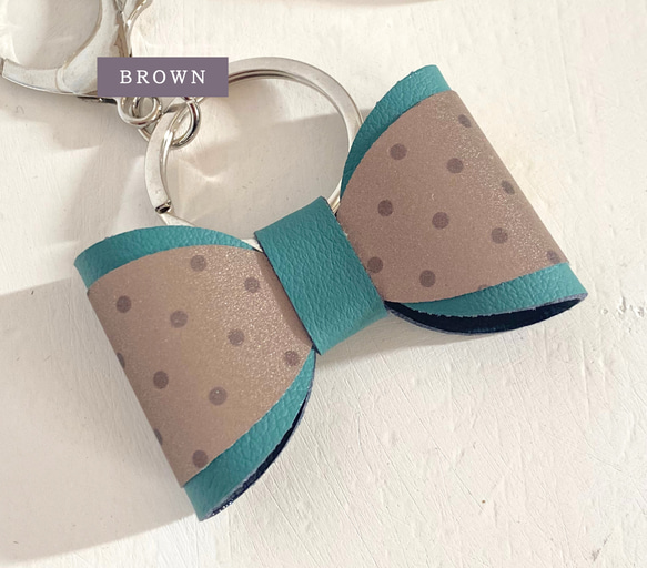 緑 反射板 リフレクター キーホルダー 大人かわいい バッグチャーム リボン クリスマス 通勤  ギフト プレゼント 5枚目の画像