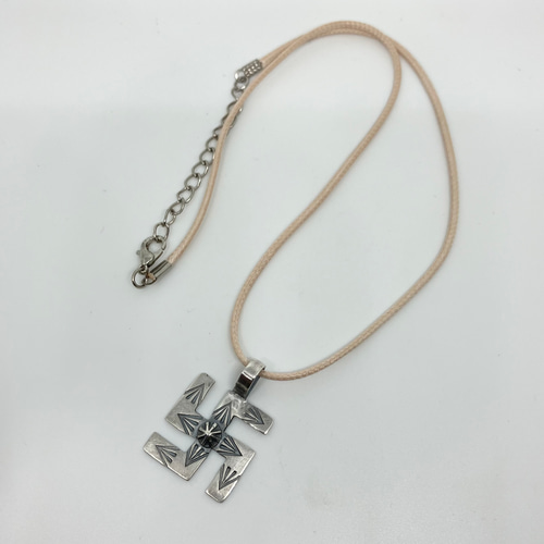 スワティカ シルバー ネックレス ペンダント #インディアン