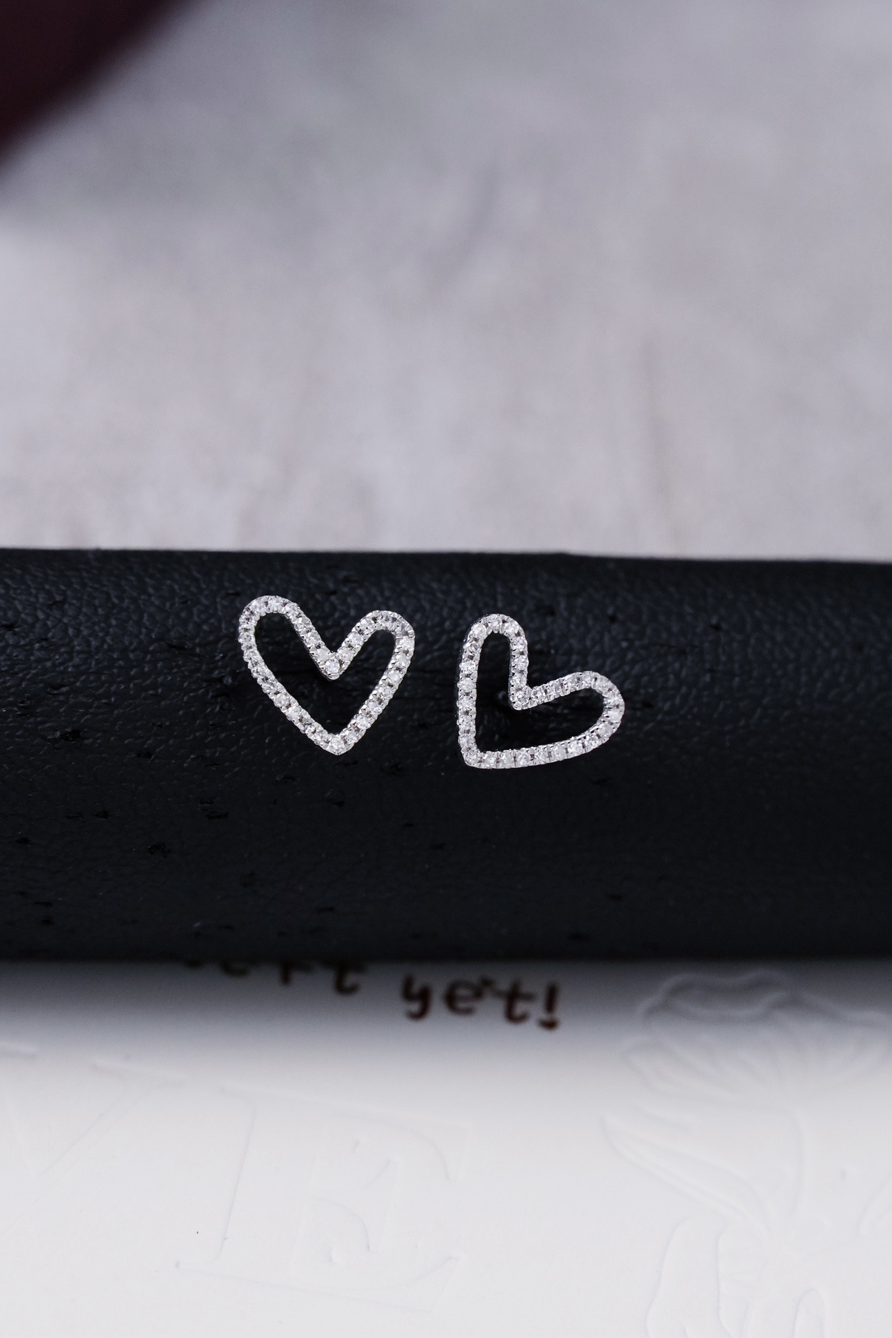 ハート形　天然ダイヤモンドピアスk18