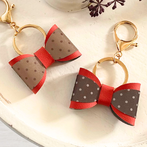 赤 反射板 リフレクター キーホルダー 大人かわいい バッグチャーム