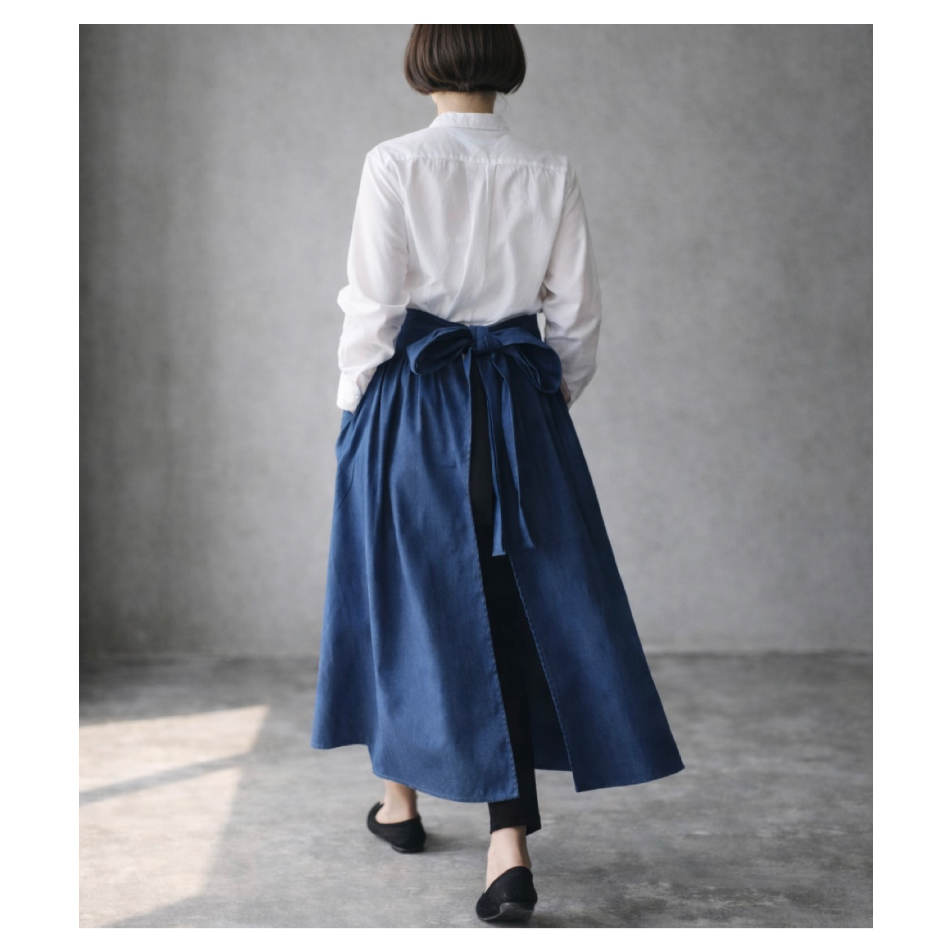 岡山児島デニムで仕立てた、ギャザーカフェエプロン／8オンスくったりソフトデニムエプロン／ブルー