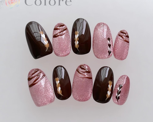 キラキラマグネットのバレンタインネイル ネイルチップ（つけ爪） nail