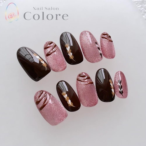 キラキラマグネットのバレンタインネイル ネイルチップ（つけ爪） nail