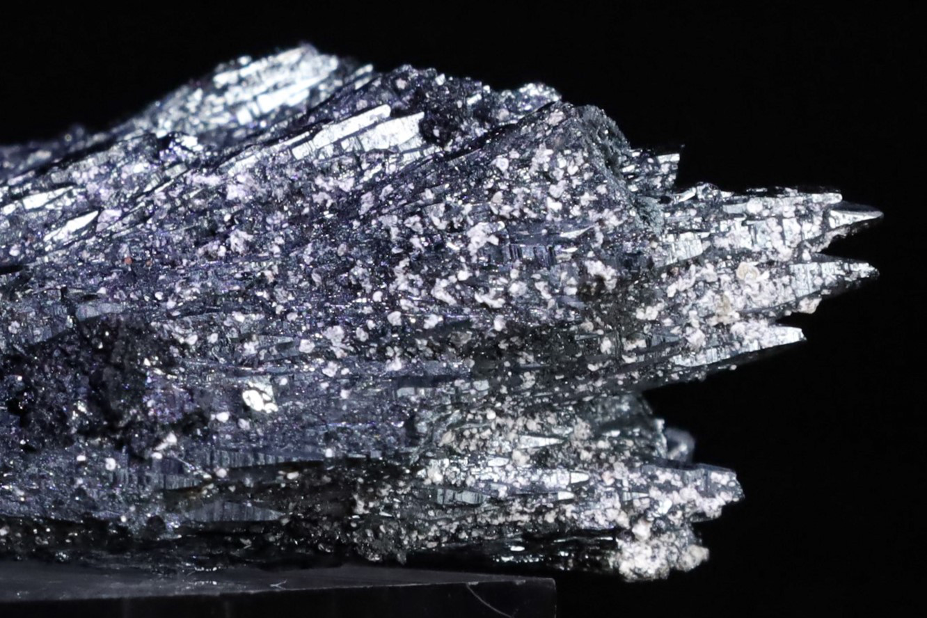 『極めて特異共生』天然 大江石 オオエライト [Oyelite] ONニードルズ ヘマタイト 世界最大級のマンガン鉱床産