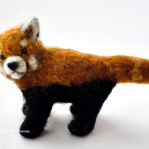 羊毛フェルト レッサーパンダ 置き物 ハンドメイド 羊毛フェルト だん