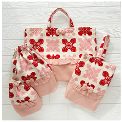 入園入学 レッスンバッグ 上履き入れ 靴袋 防災頭巾入れ いちご花柄 j4582409025700_1.jpg