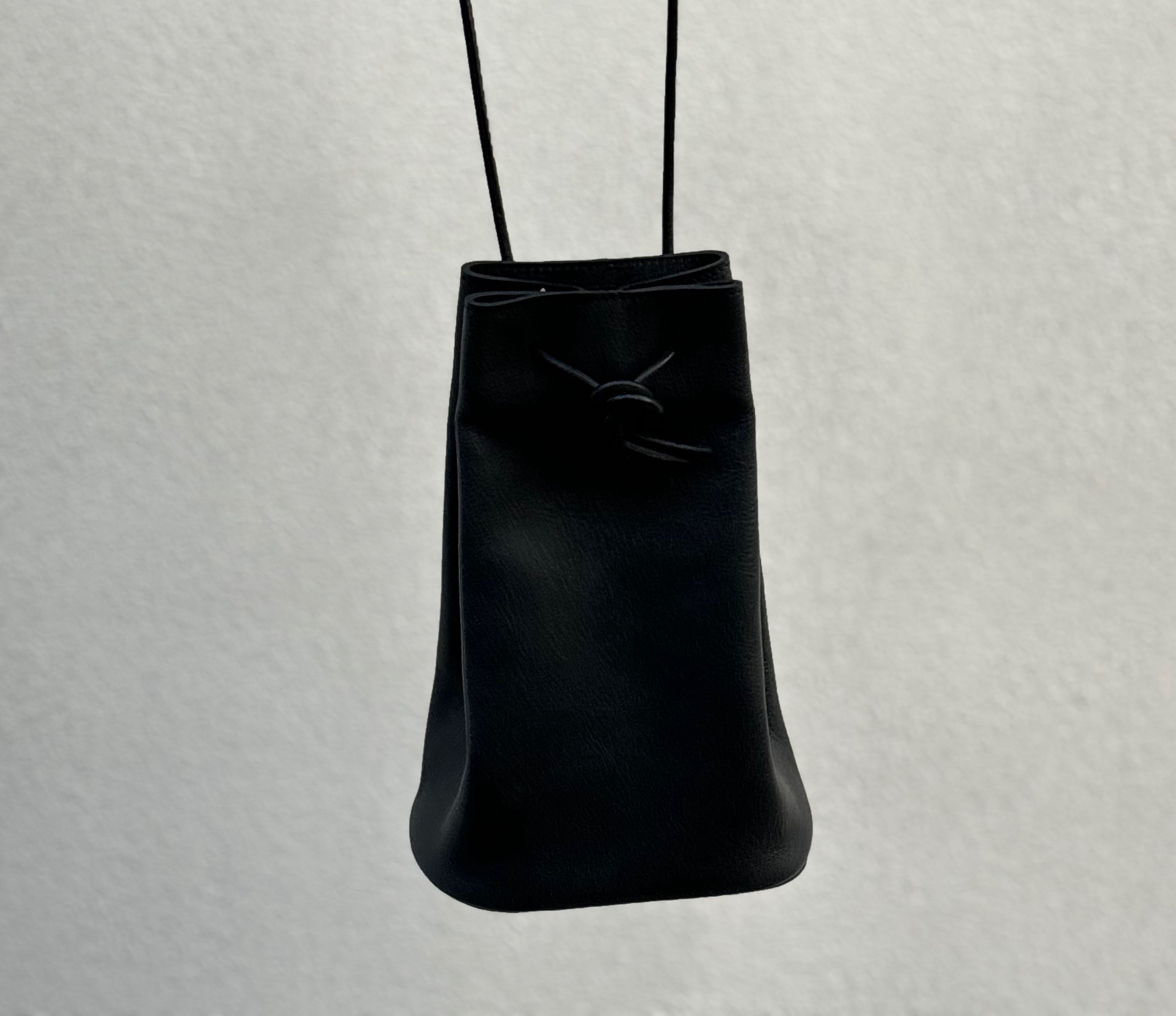 2wayレザー巾着バッグ　小サイズ