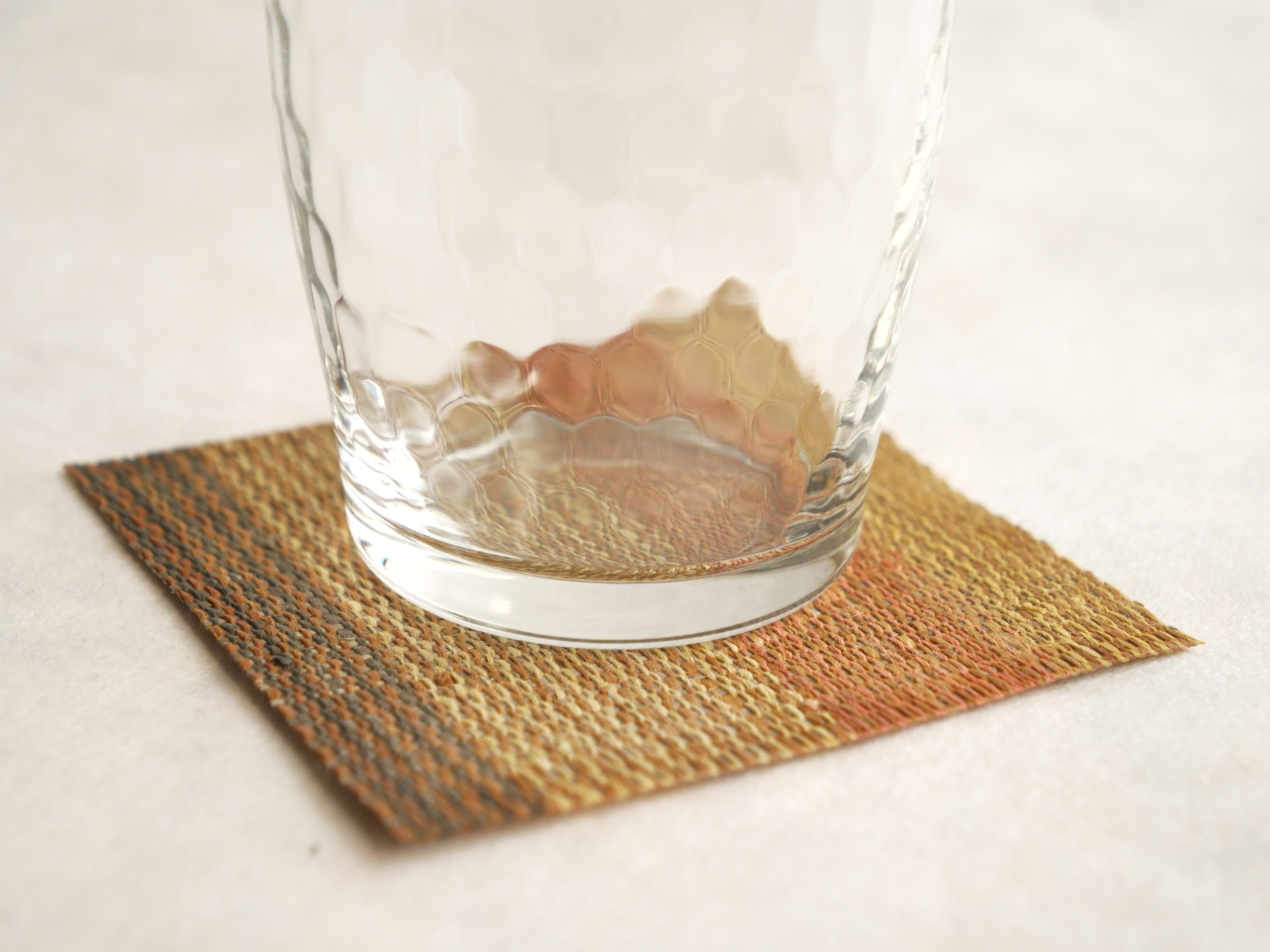 貝澤雪子 『二風谷アットゥシ織りコースター』『貝澤のキーホルダー