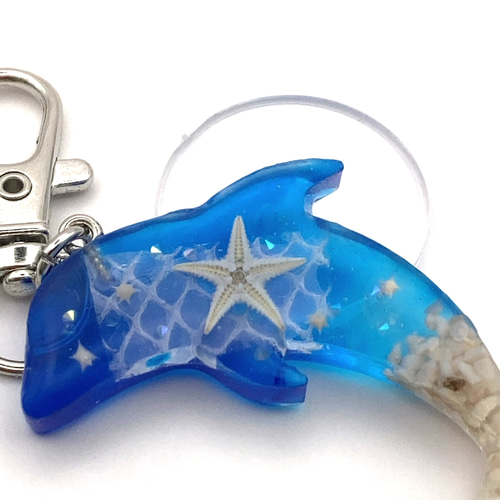 イルカ✨キーホルダー✨レジン✨縁起✨財布✨白蛇の脱け殻