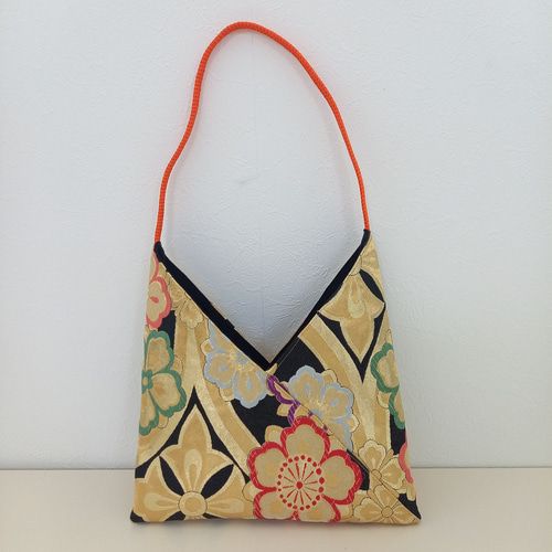 袋帯 帯リメイクバッグ あずま袋の三角バッグ トートバッグ 繕う