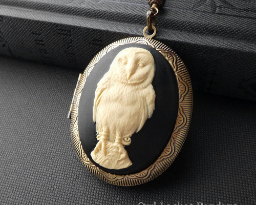 新品 ストーンカメオ 幸運を呼ぶ フクロウ ダイヤモンド ペンダントトップ 新品 ストーンカメオ 幸運を呼ぶ フクロウ ダイヤモンド ペンダント