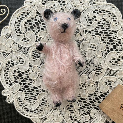 アンティークピンクの黒ミミ ミニミニテディさん ぬいぐるみ paix 通販