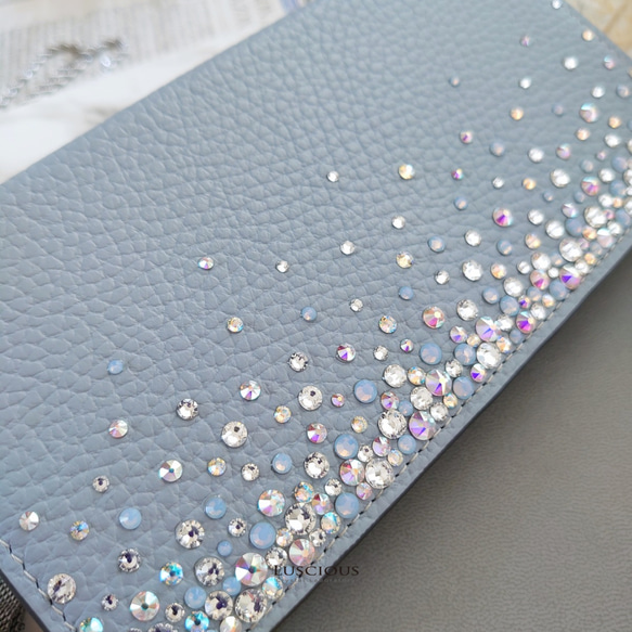 スワロフスキーラインストーンデコレーション本革手帳型スマホケース【パウダーブルー】 6枚目の画像