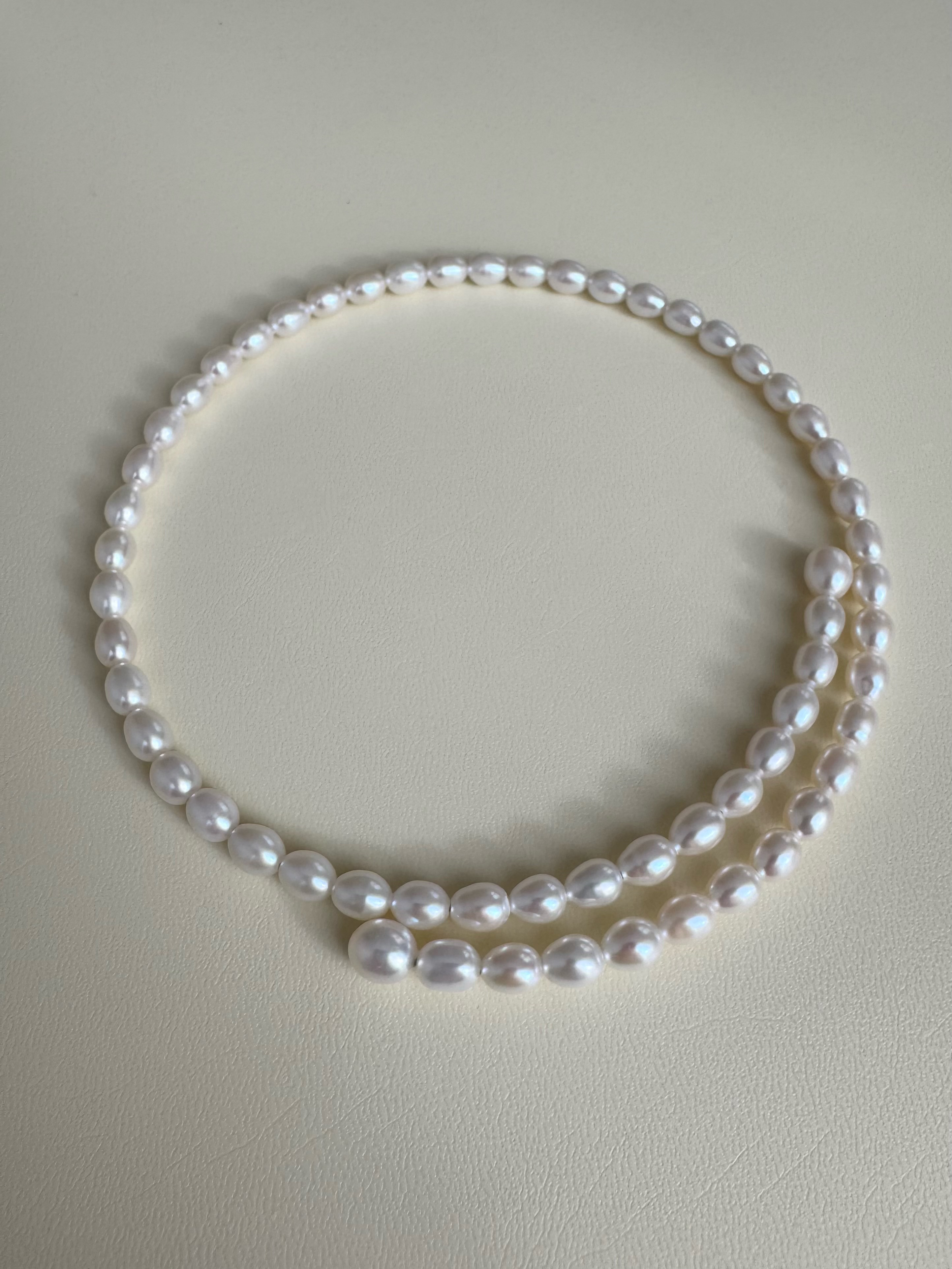 pearl choker