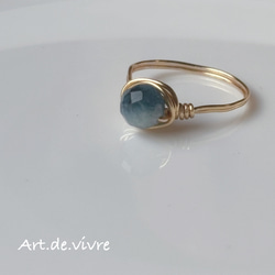 [再販]深い藍の癒しのリング「ディープブルーアクアマリン」天然石ワイヤーリング 3枚目の画像