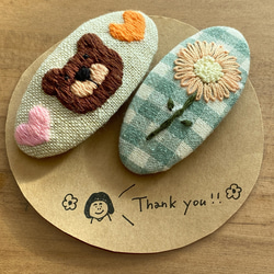 お花とくまさん♡5センチパッチンピン♡ネイビーチェック お花とくまさん♡5センチパッチンピン♡ネイビーチェック