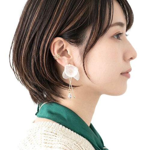 イヤカフ / ピアス / イヤリング シフォンフラワー 水滴 ちゅるん