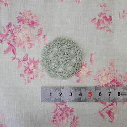 手編みレースの小さな飾りパーツ　丸ss04 5枚目の画像