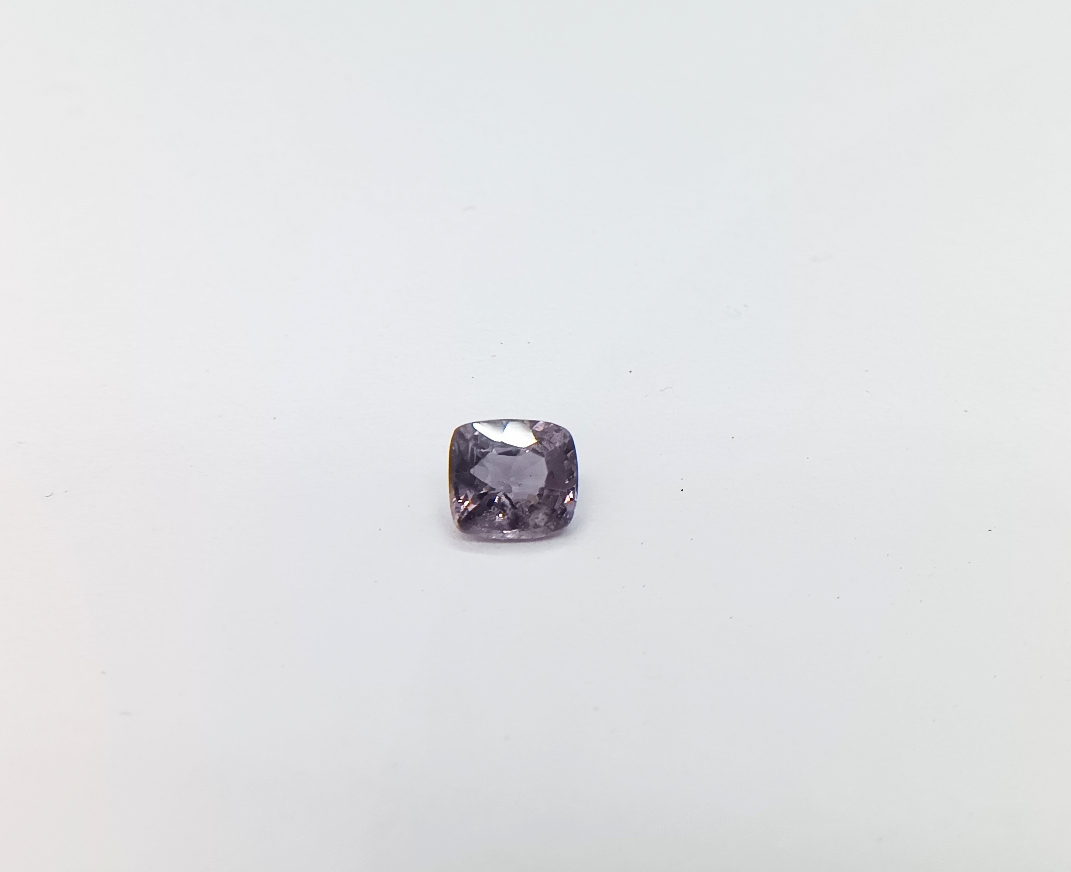 スピネル　ルース　0.596ct